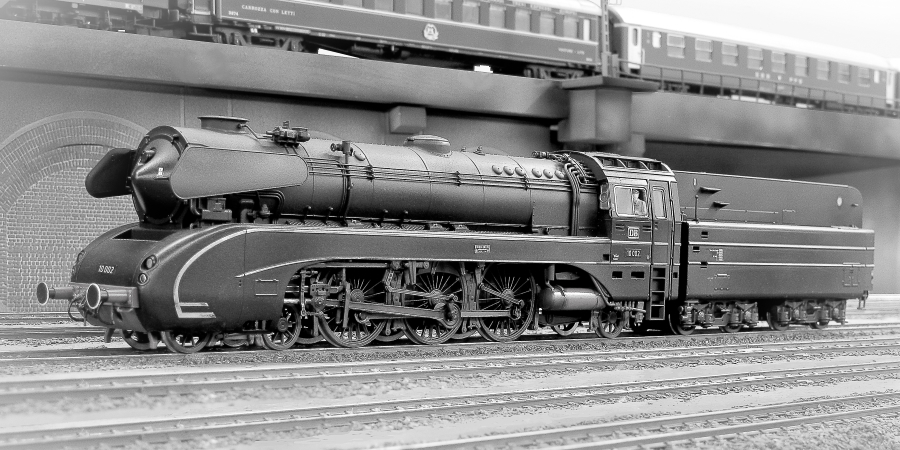br10-10002_95ya_50x10qeq6s.jpg