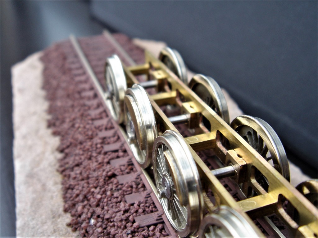 BR 41 037.jpg (915.8 KiB) 245671 mal betrachtet Der Barrenrahmen noch im Rohbau