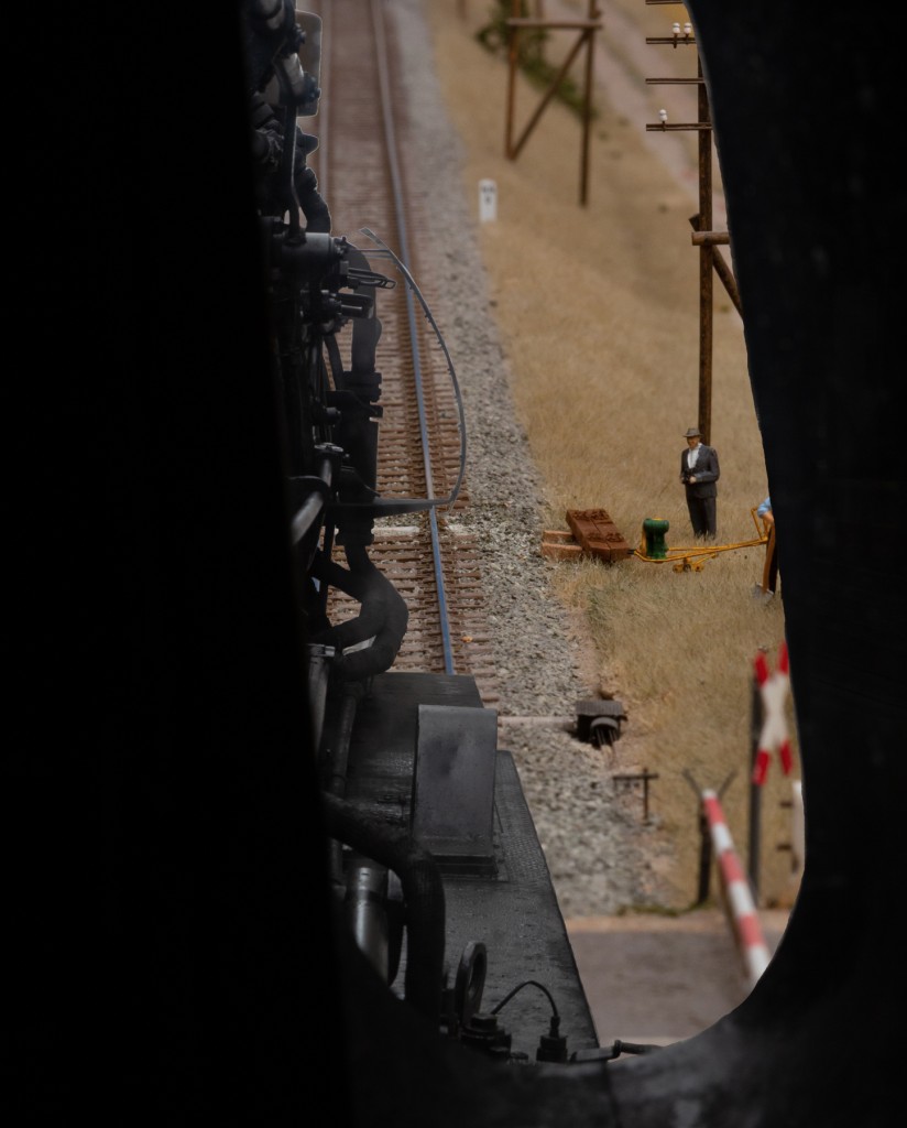 (22)_12536 Betonschwellen aus Lokfuehrer-Sicht.jpg