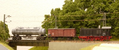 P1010092e_emb.jpg