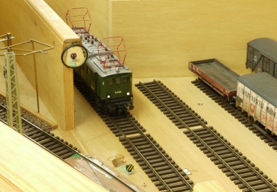 P1010195e_emb.jpg